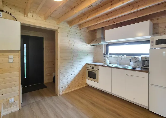 Gorgeous In With Sauna Дом отдыха Нове-Варпно